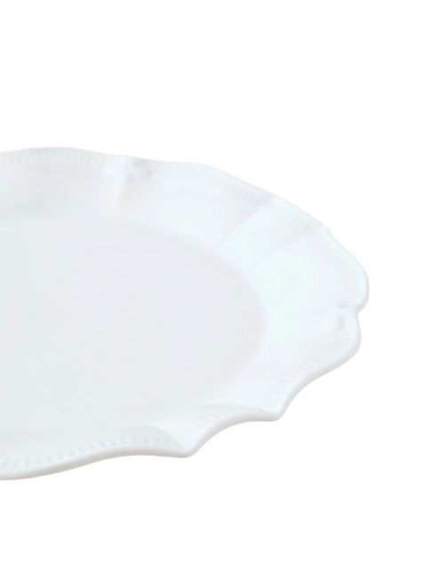 Bella Scalloped Round Platter in White