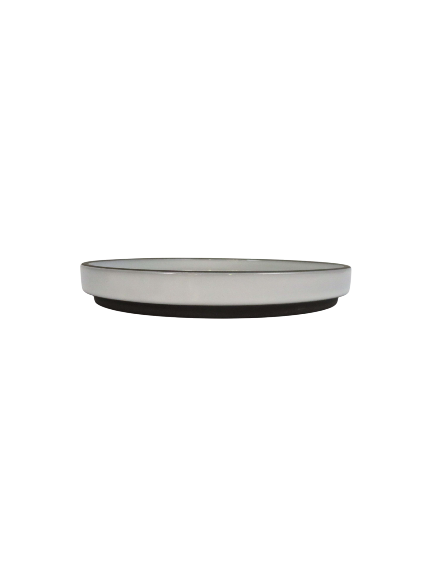 Monochrome Rim Dinnerware Set