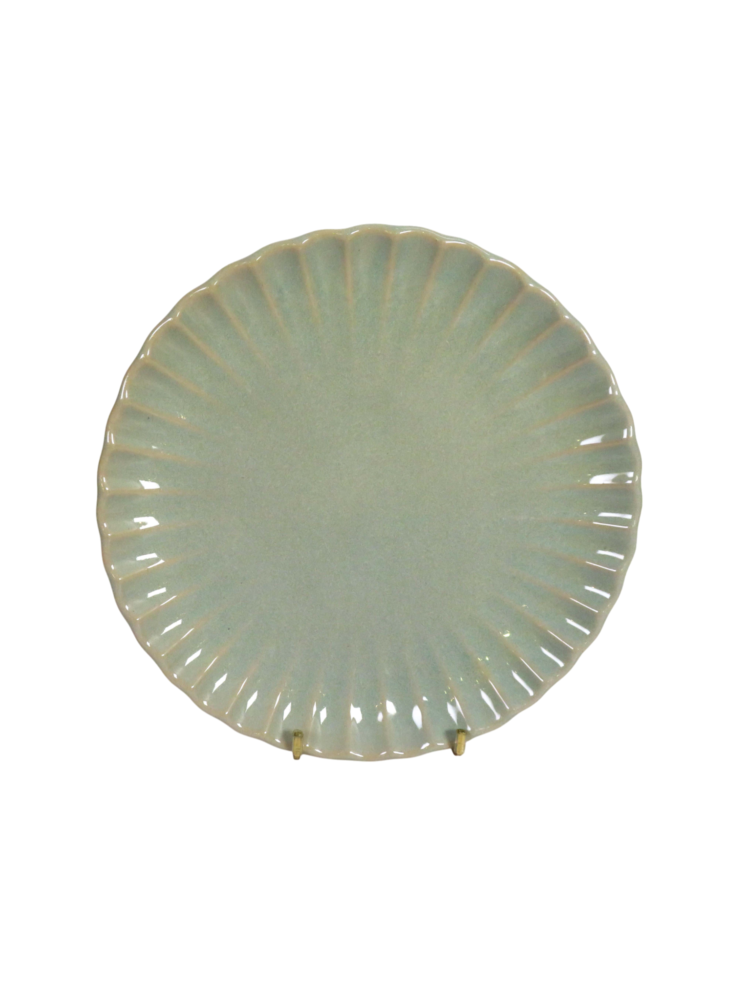 Scalloped Dinnerware Set in Sage