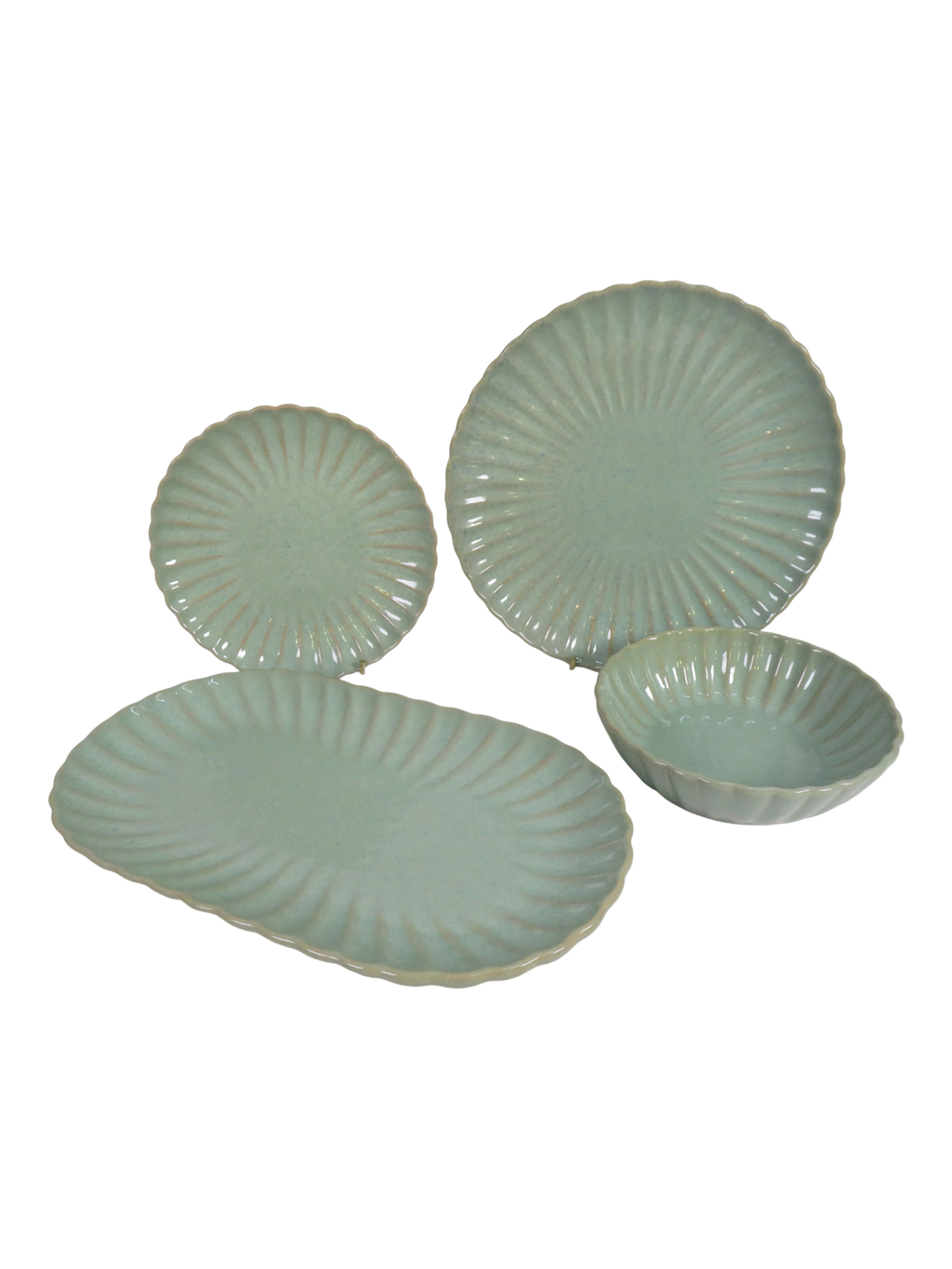 Scallop Serveware - Sage