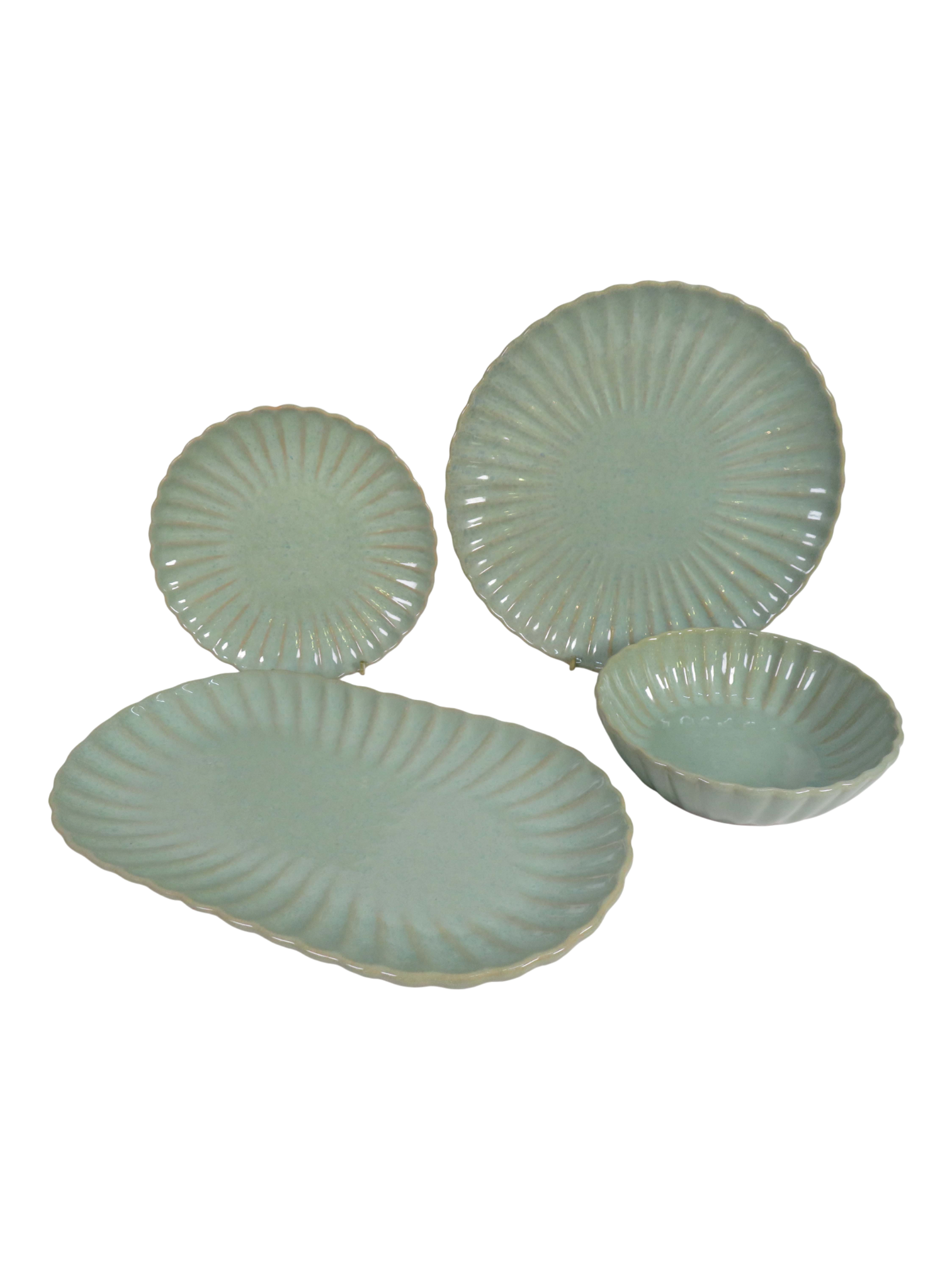 Scallop Serveware - Sage