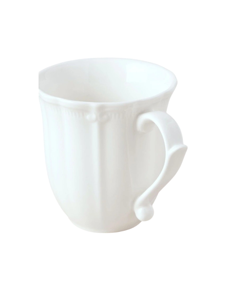 Bella Scalloped Mug in White