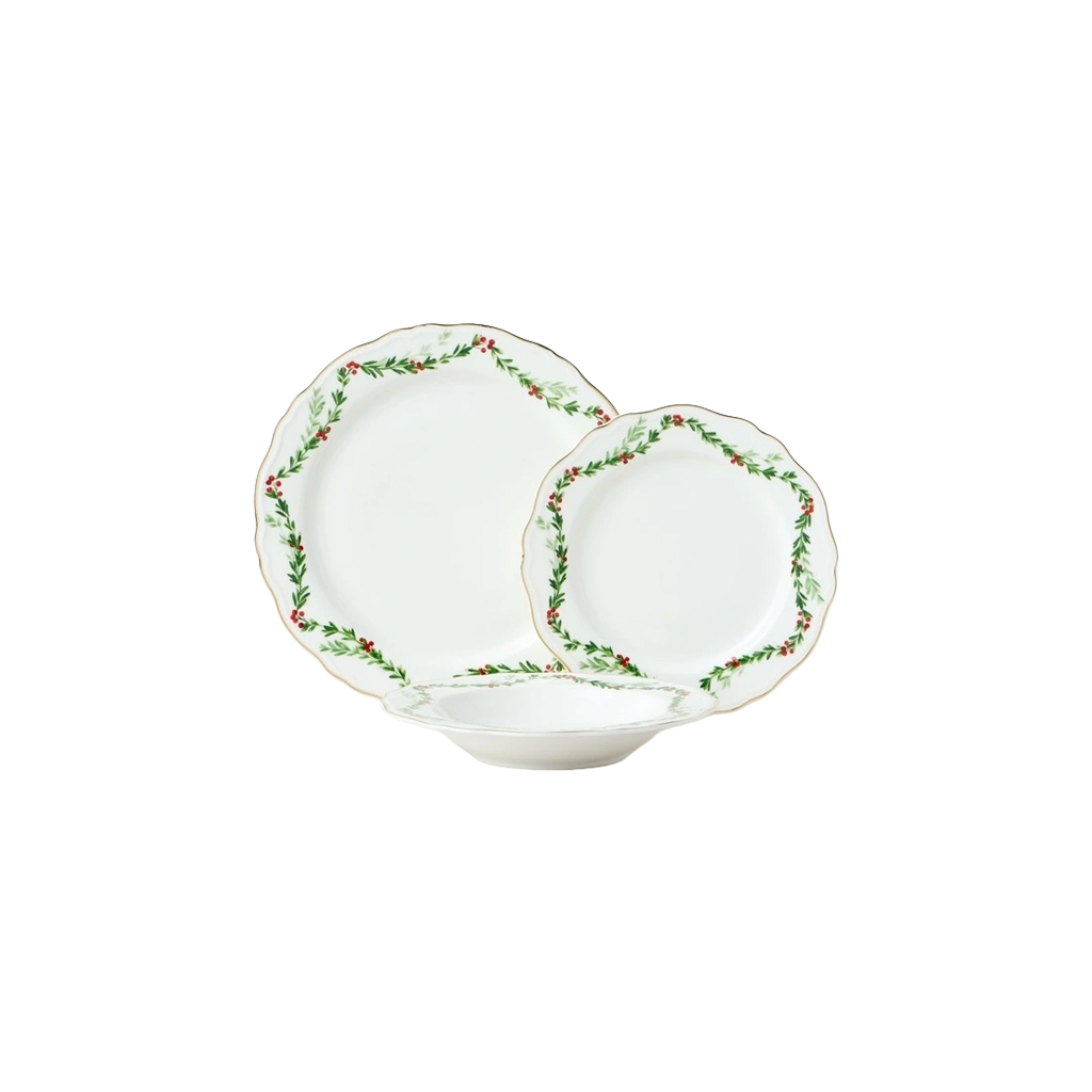 Holly Berry Dinner Set